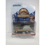 Greenlight 1:64 GMC Sierra Classic 1984 with Modern Truck Bed Tent